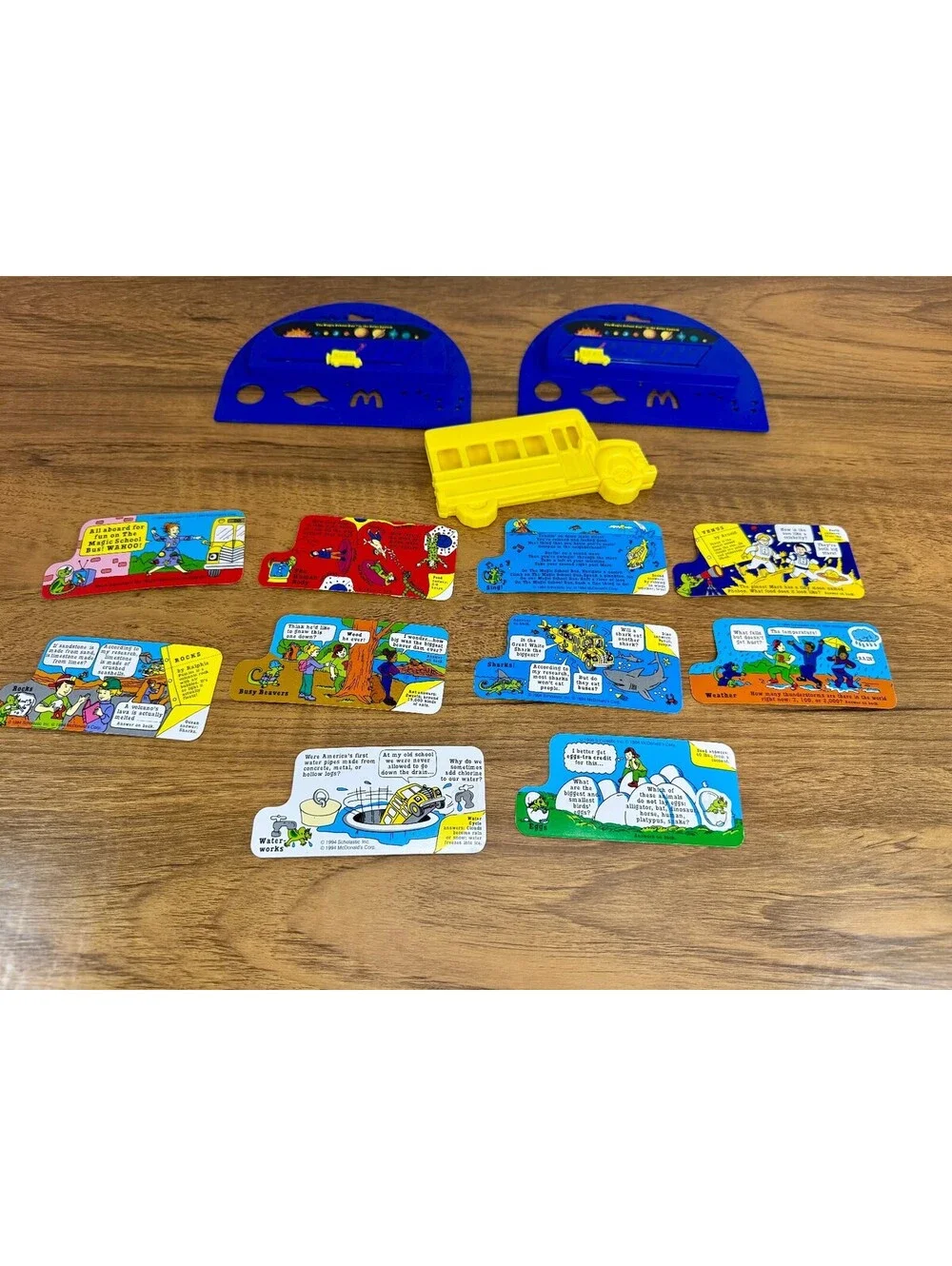 Vintage 1994 McDonald's Magic School Bus Happy Meal Toys Collector Cards Rulers